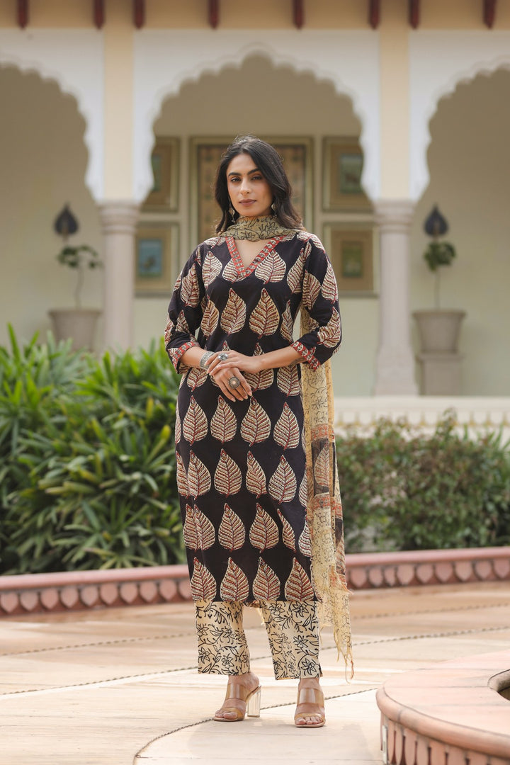 Dhriti Black Cotton Suit Set