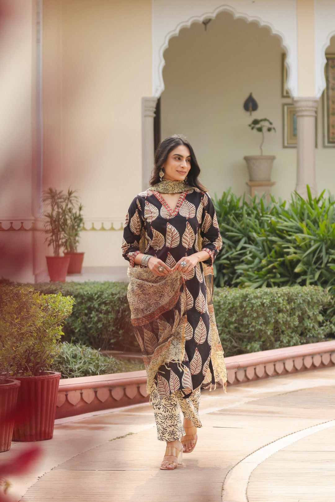 Dhriti Black Cotton Suit Set