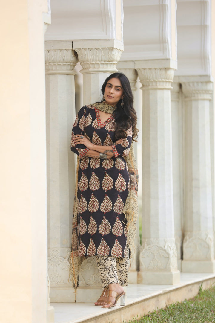 Dhriti Black Cotton Suit Set