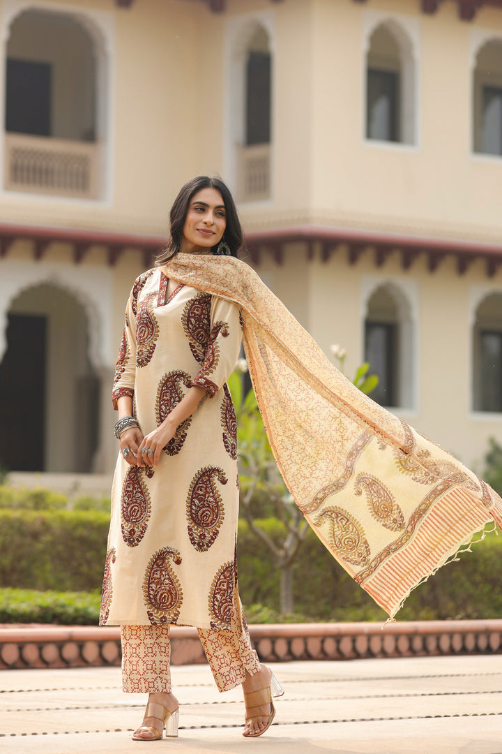 Chehak Beige Cotton Suit Set