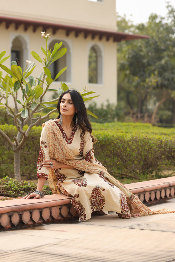 Chehak Beige Cotton Suit Set