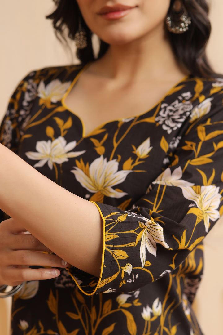 Rihana Black Cotton Kurta