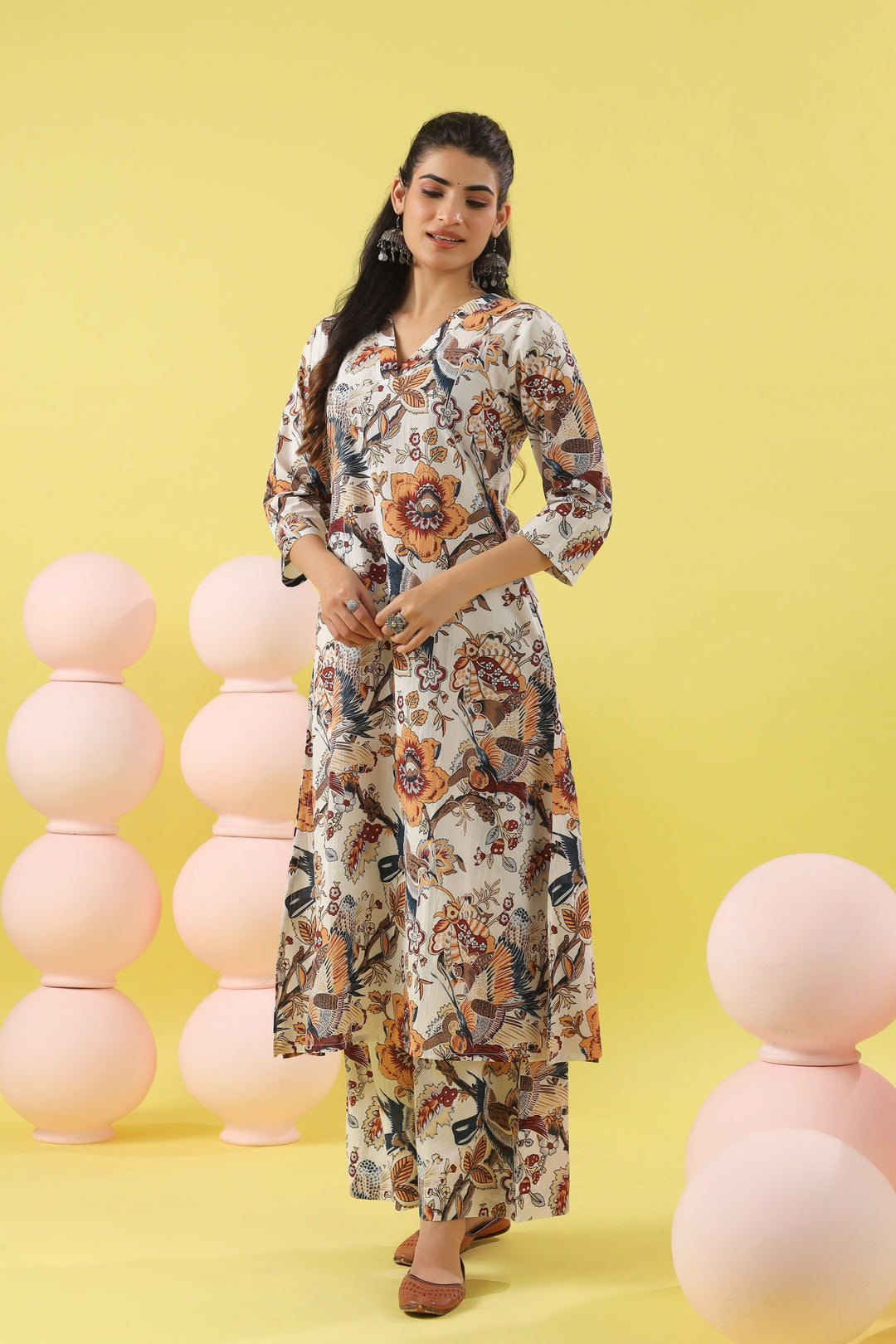 Mariyan White A-line Kurta Set