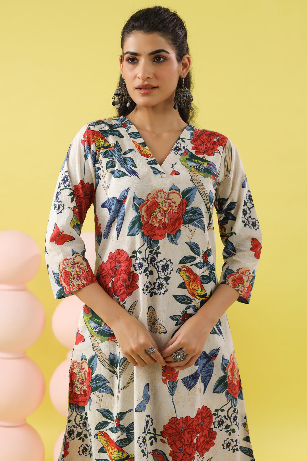 Laila White A-line Kurta Set