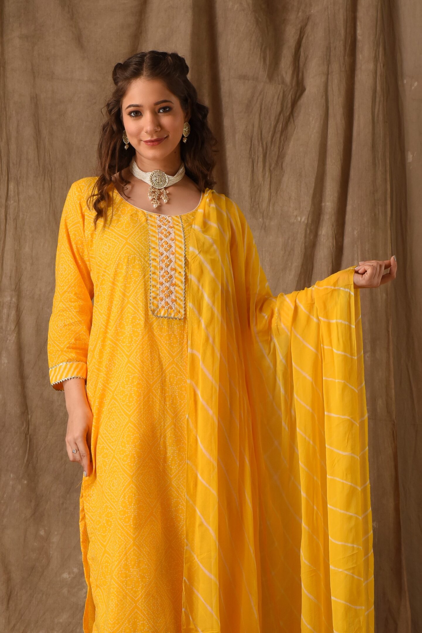 Russian Bandhani Suit
