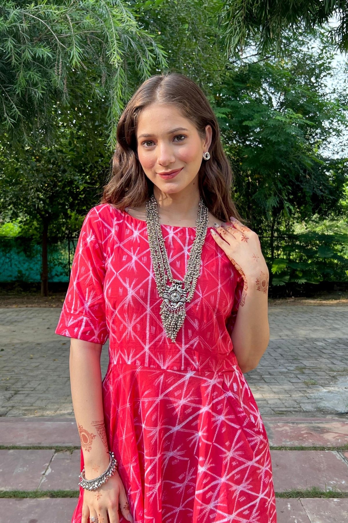 Red Shibori Dress DIMPLE DESIGN STUDIO Red Shibori Dress DIMPLE DESIGN STUDIO