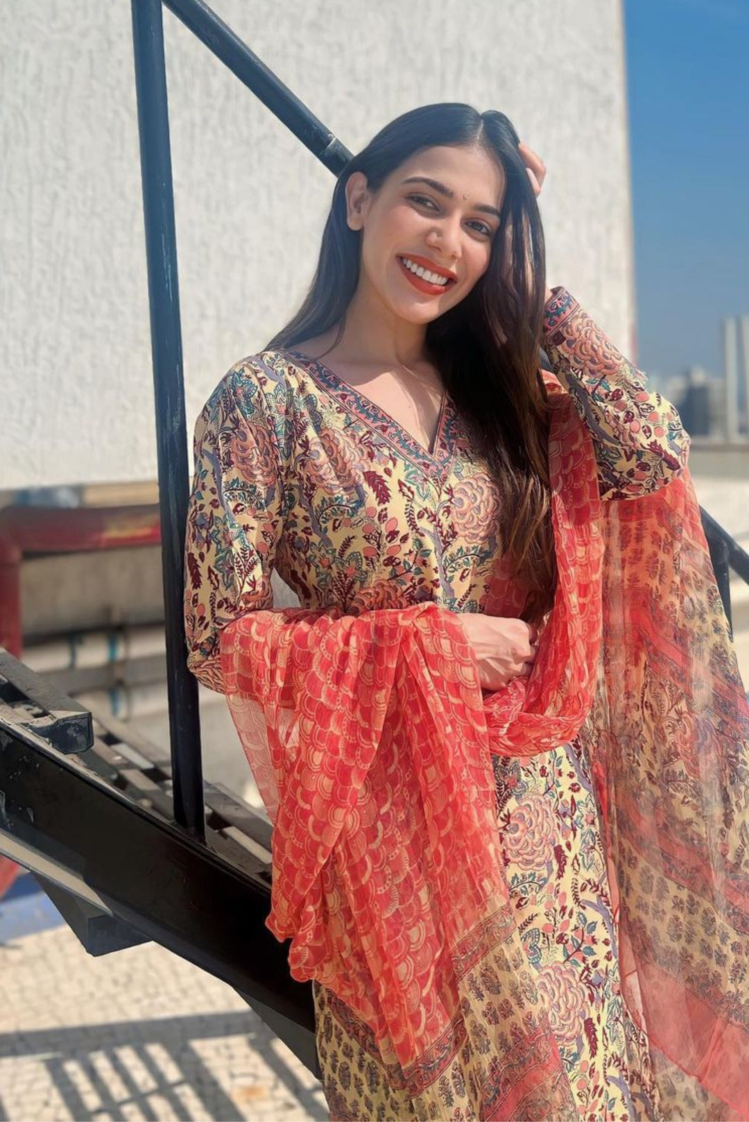 Zeenat Phool Suit Set