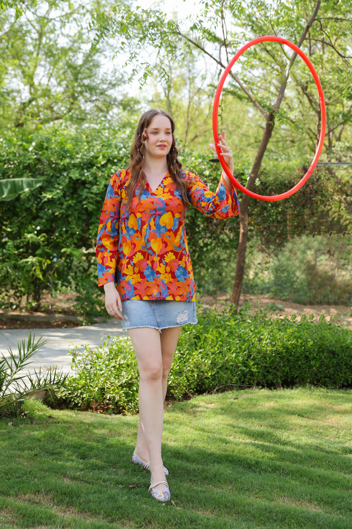 Kira Multicolor Cotton Top