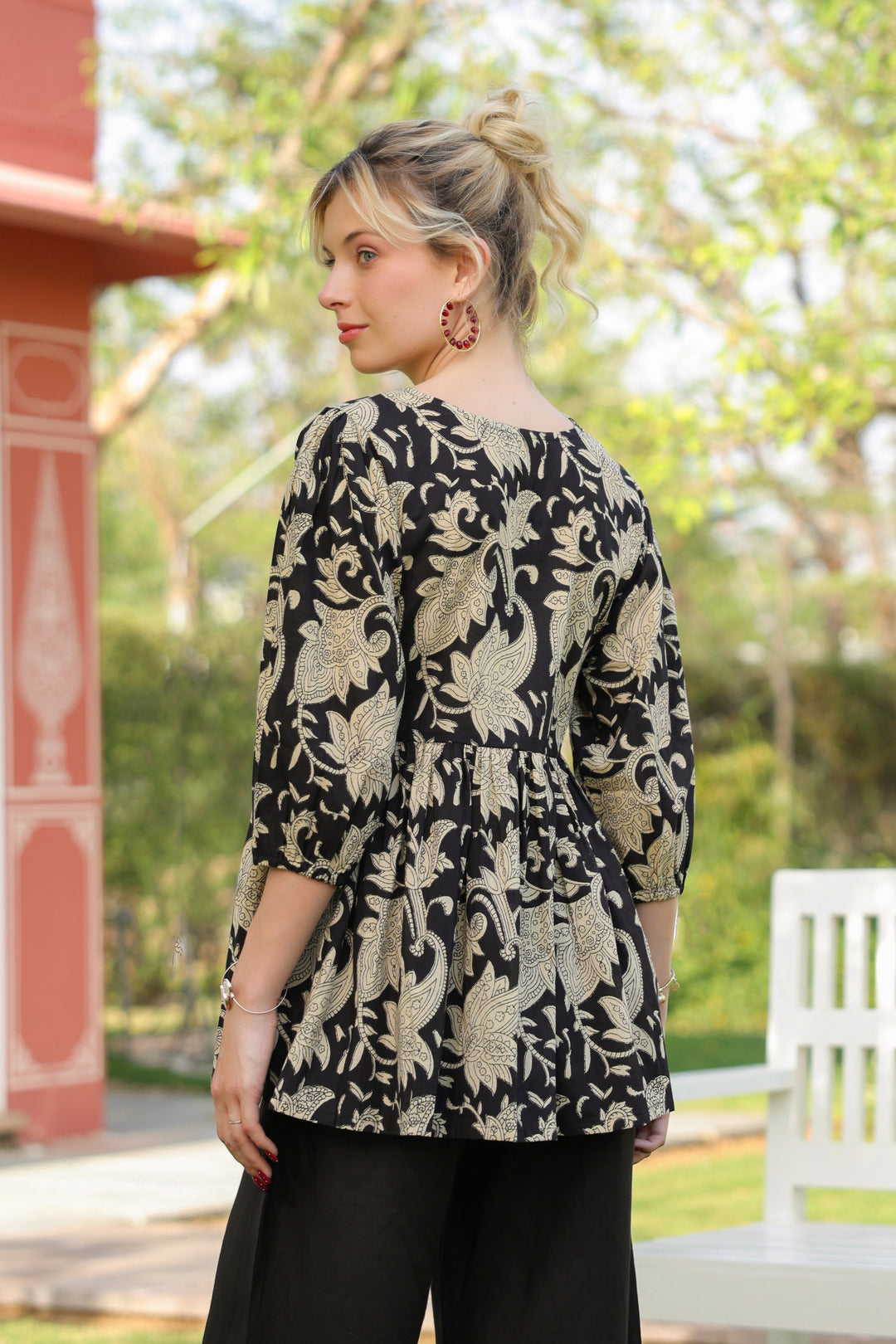 Kseniia Black Cotton Top