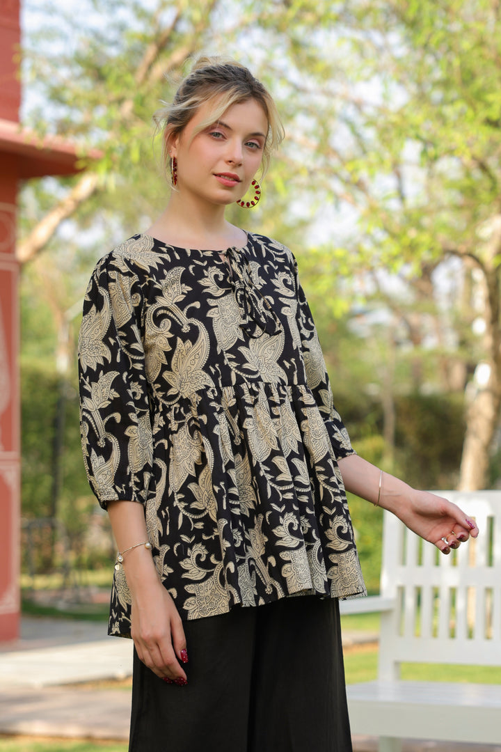 Kseniia Black Cotton Top