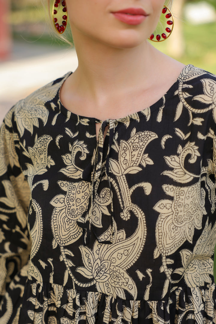 Kseniia Black Cotton Top