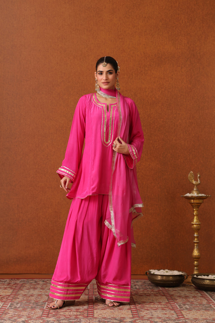 Arushi Gulabi Crepe Gota Farshi Set