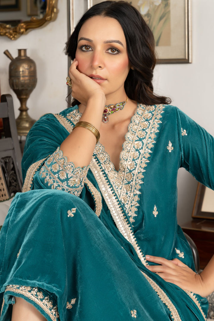 Turquoise Gota Zardozi Velvet Suit Set