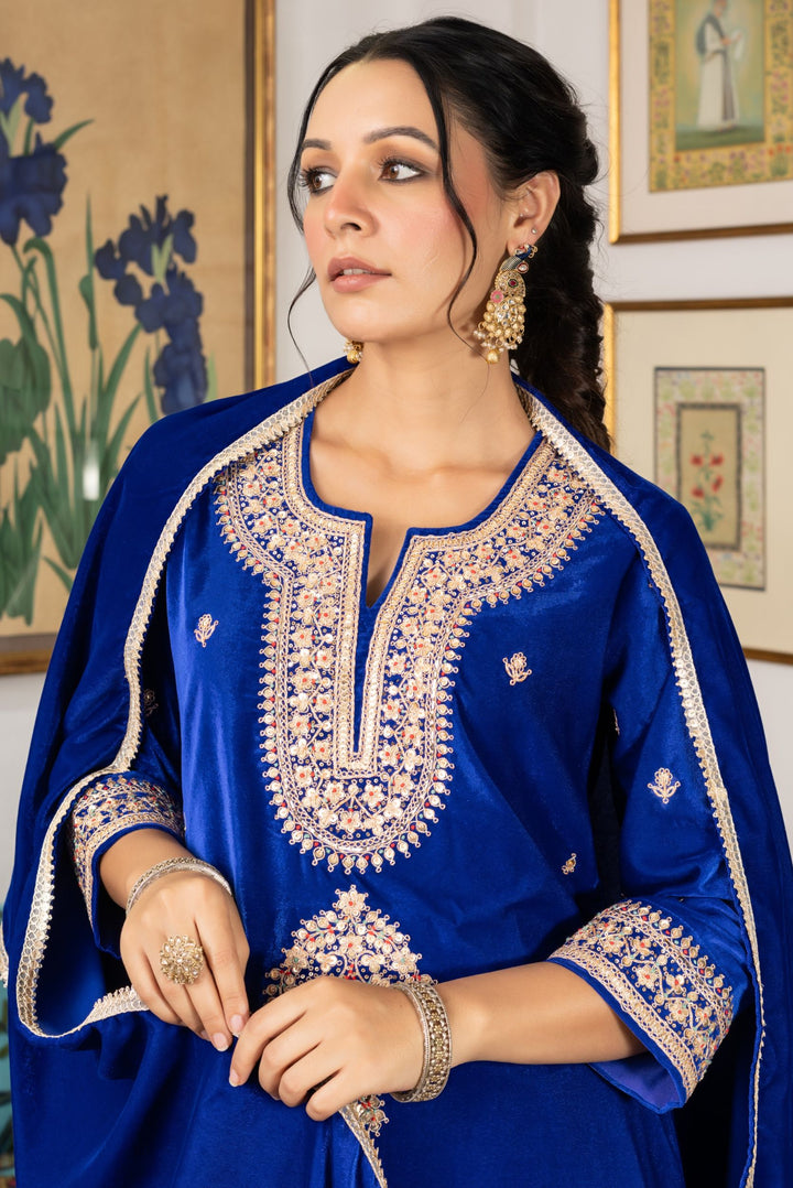 Sabhya Blue Velvet Marodi Suit Set