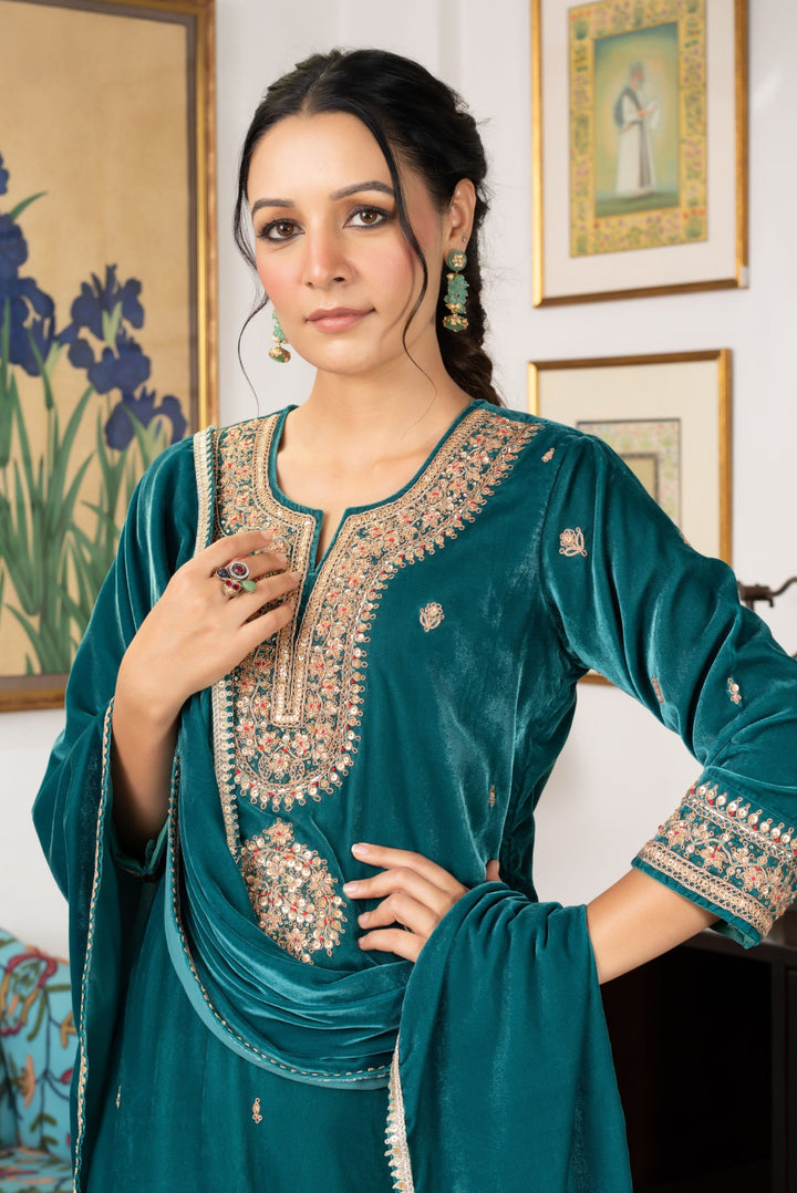 Hannah Turquoise Velvet Suit Set