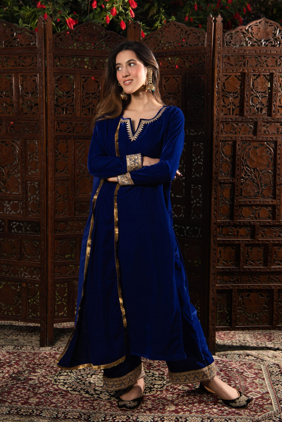 Royal Blue Gold Velvet Set – DIMPLE DESIGN STUDIO