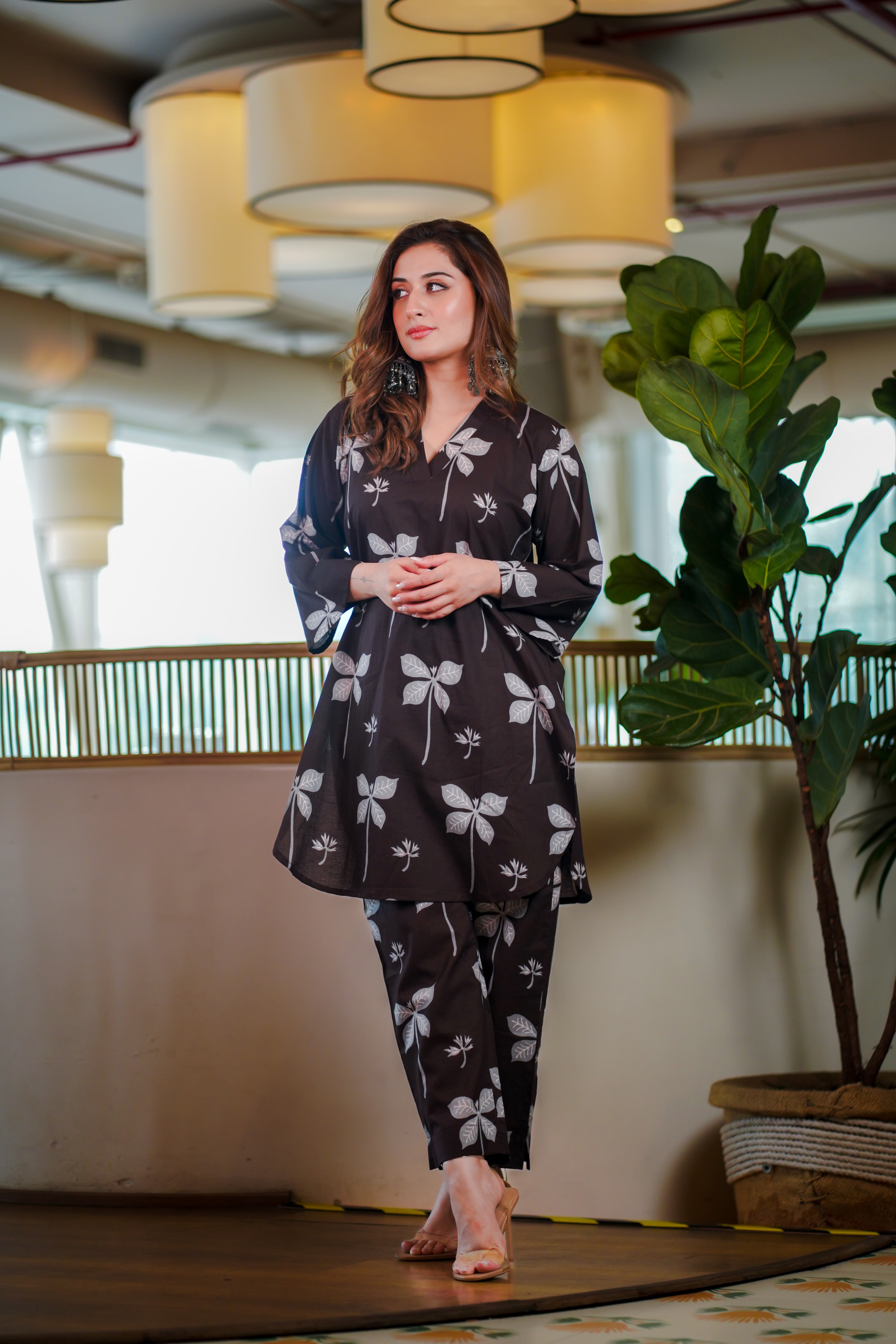 Brown Chestnut Co-ord Set – DIMPLE DESIGN STUDIO