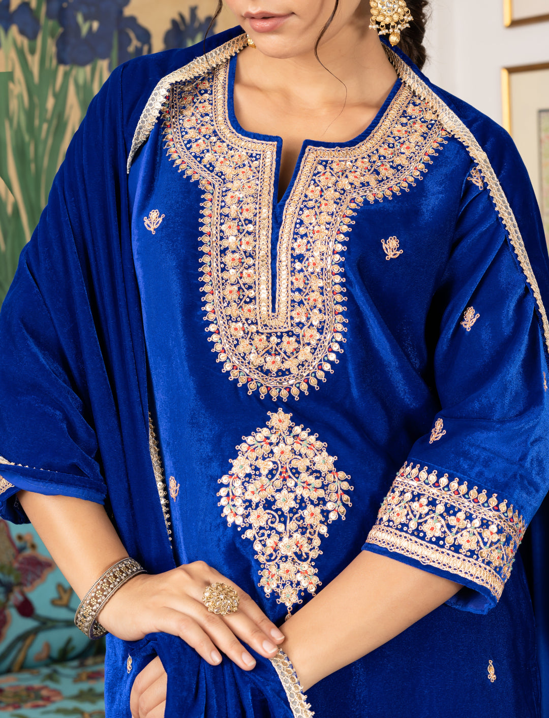 Sabhya Blue Velvet Marodi Suit Set