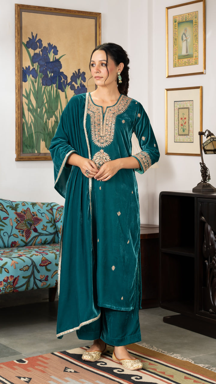 Hannah Turquoise Velvet Suit Set