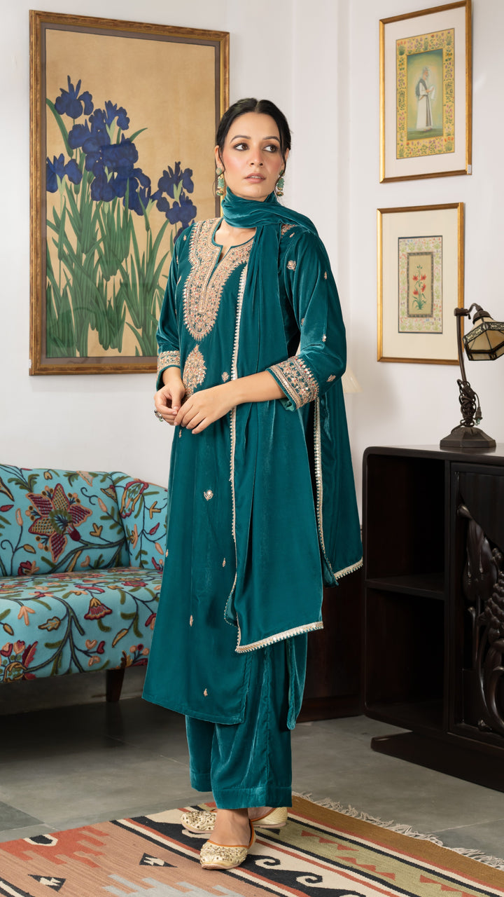 Hannah Turquoise Velvet Suit Set