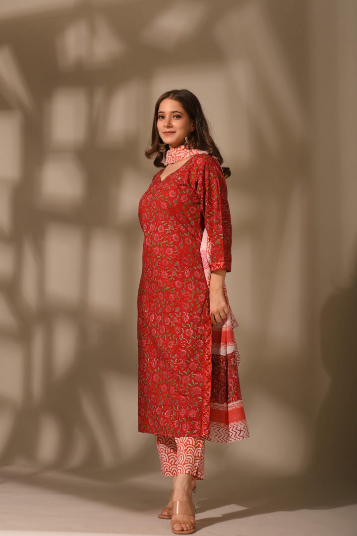 Red Mulmul Dupatta Set