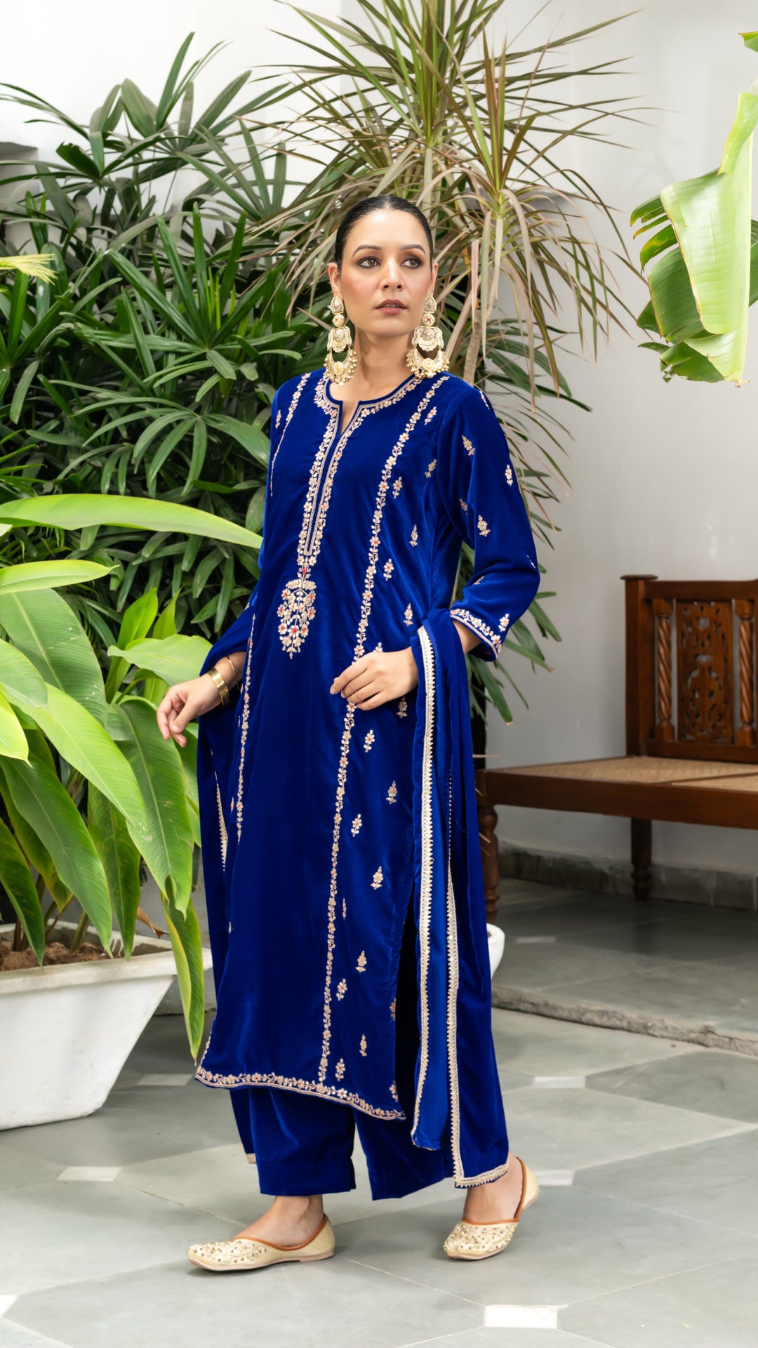 Imara Blue Velvet Marodi Suit Set