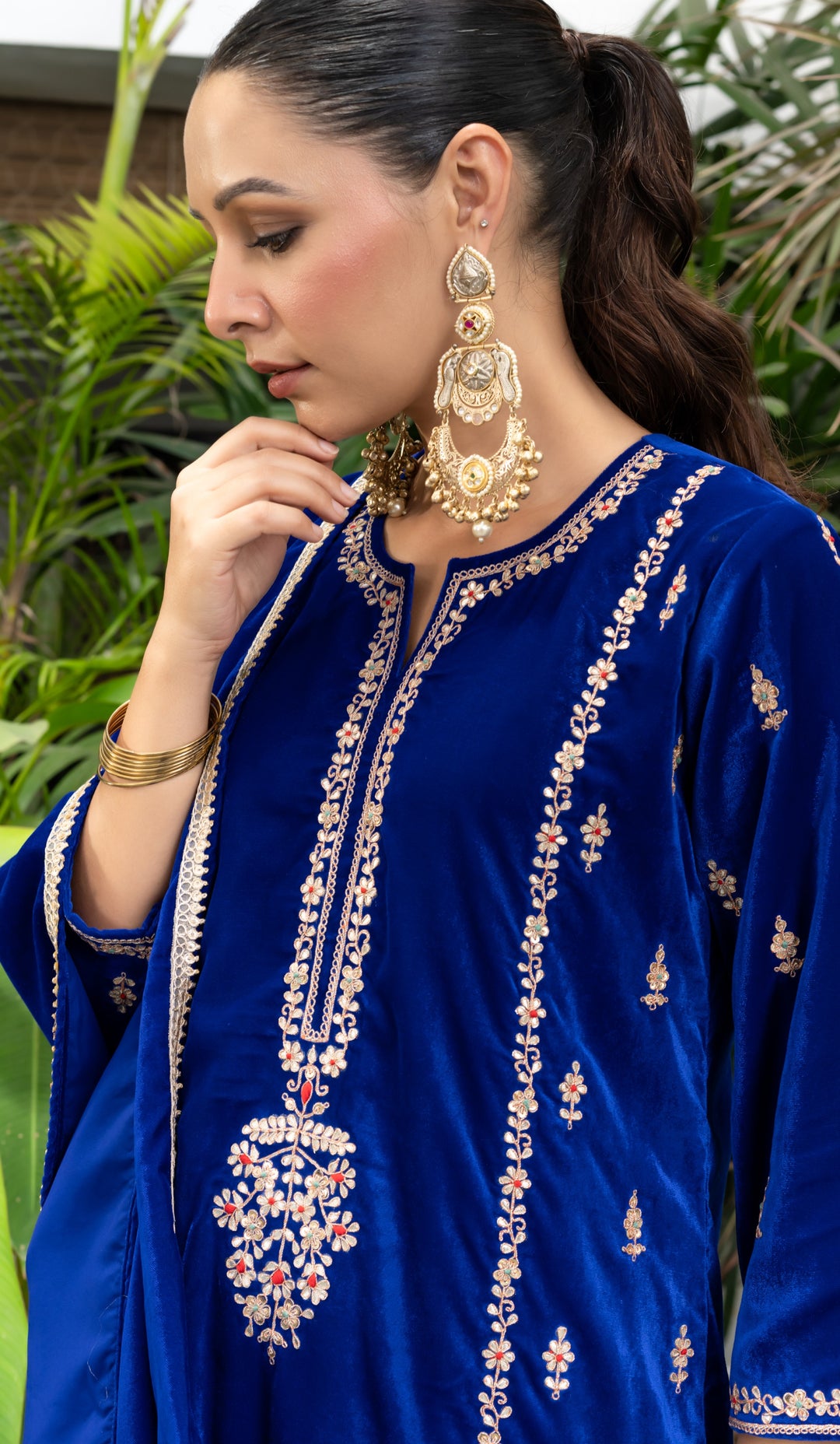 Imara Blue Velvet Marodi Suit Set