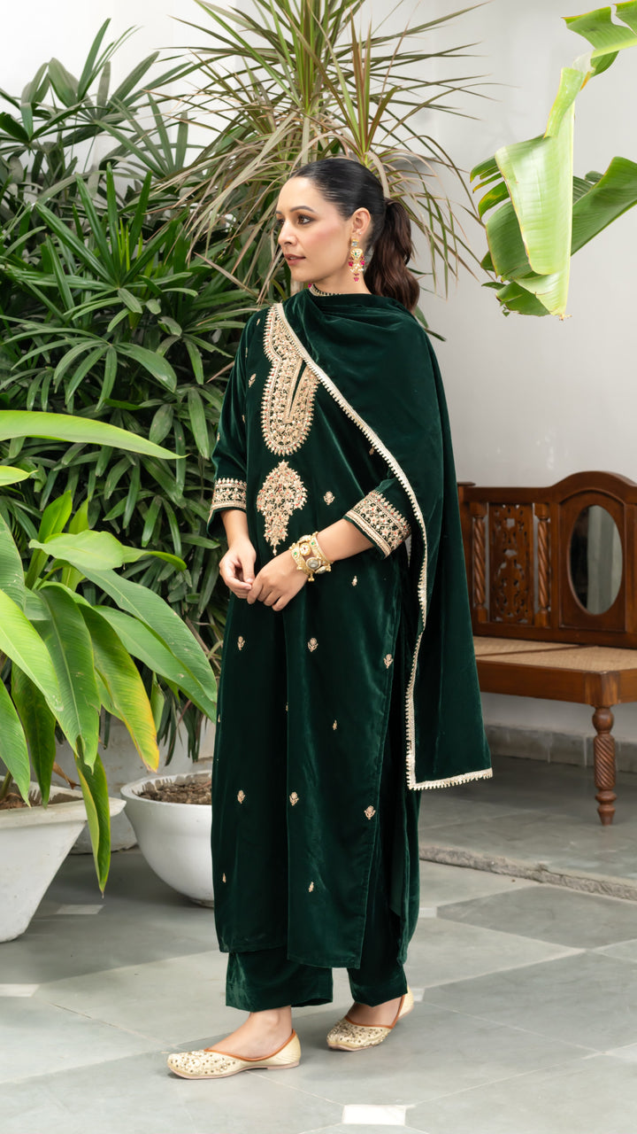 Laila Green Velvet Marodi Suit Set