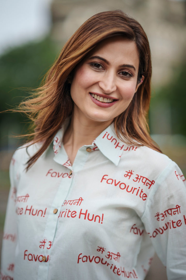 White "main apni favourite hoon" cotton shirt