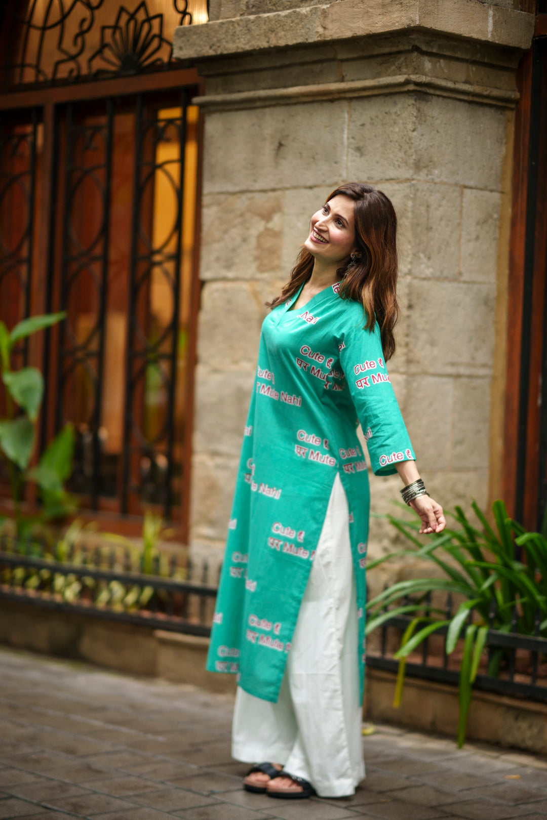 Kurta Mint "cute hu par mute nahi"