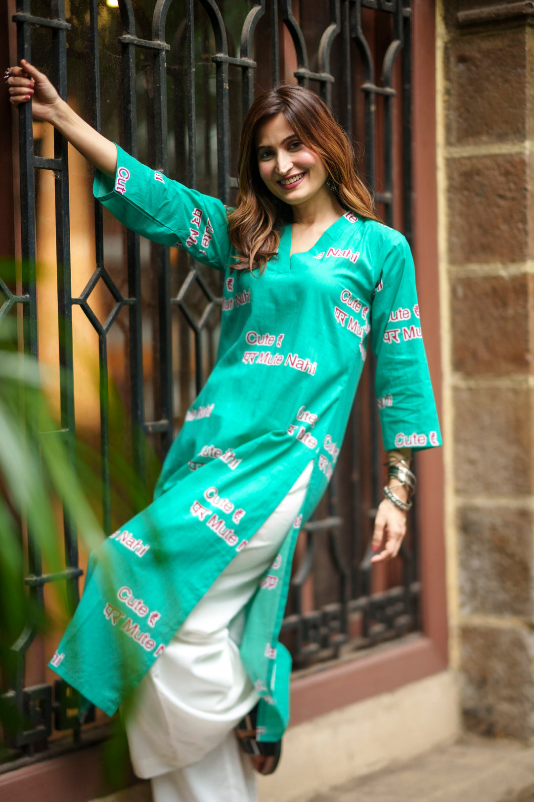 Kurta Mint "cute hu par mute nahi"