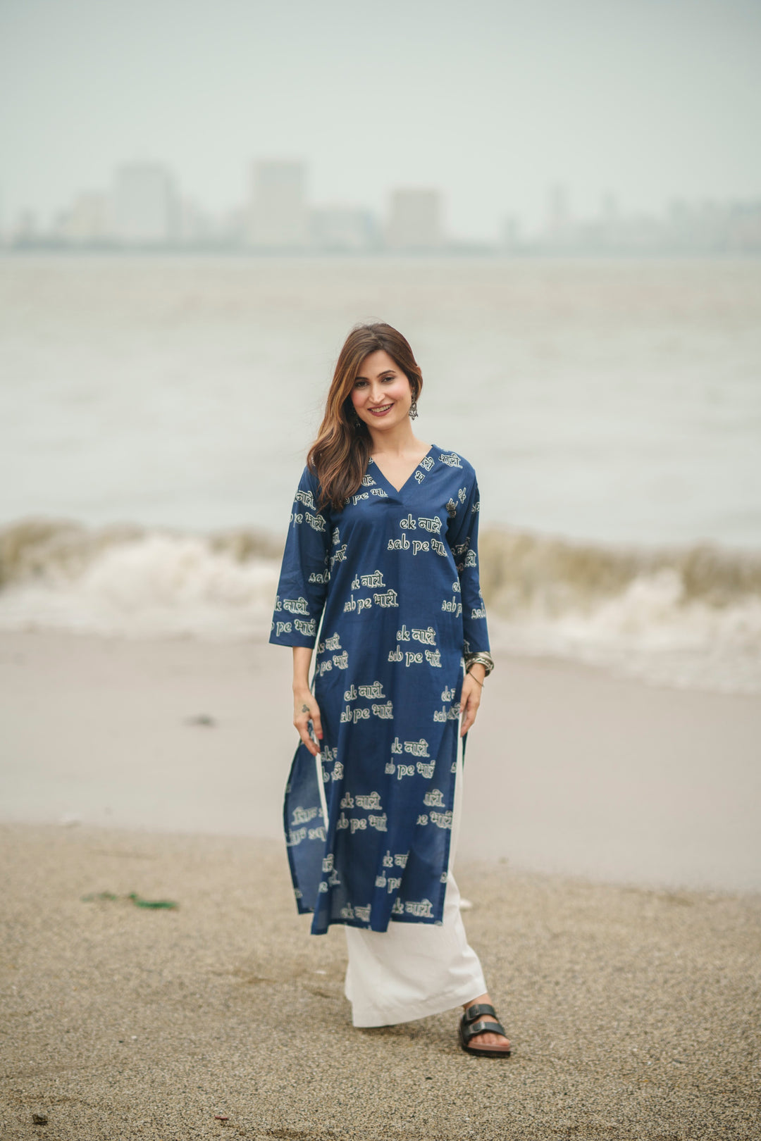 Kurta Blue "ek naari sabpe bhaari"