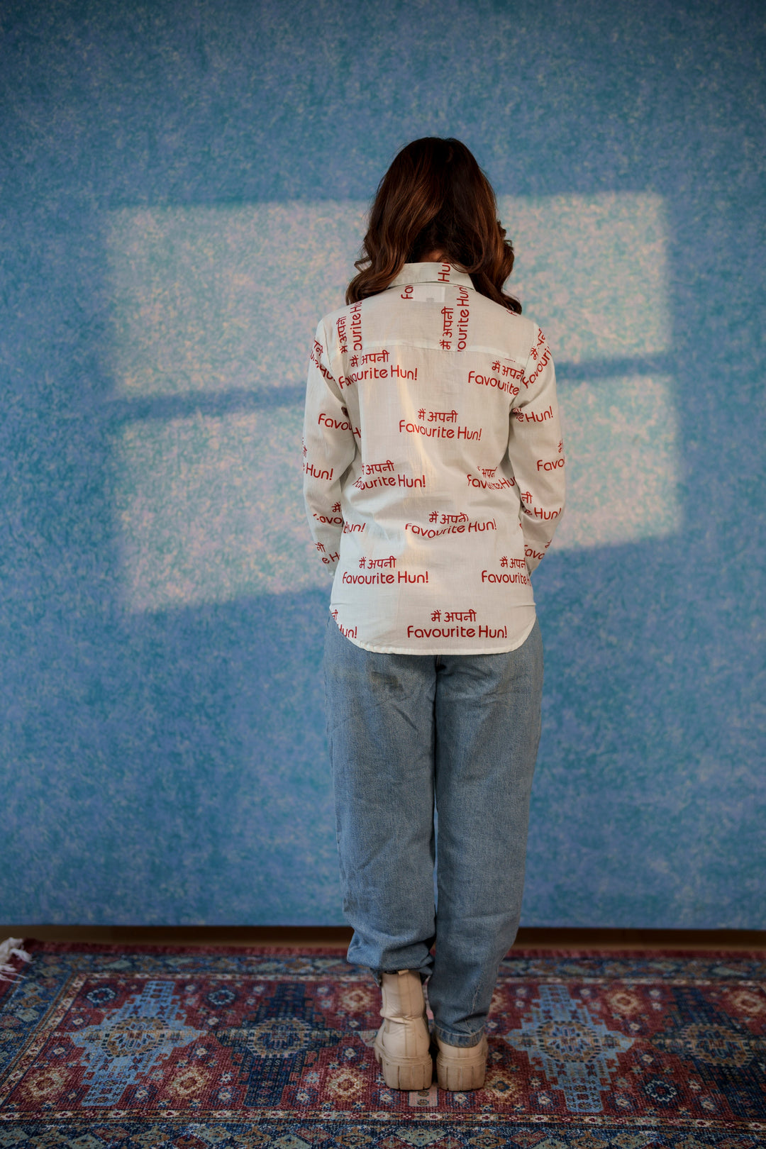 White "main apni favourite hoon" cotton shirt