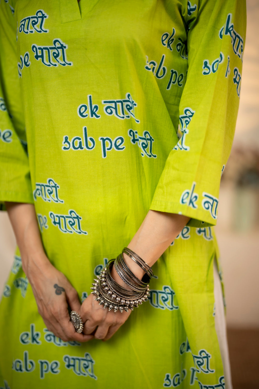 Kurta Lime "ek naari sabpe bhaari"