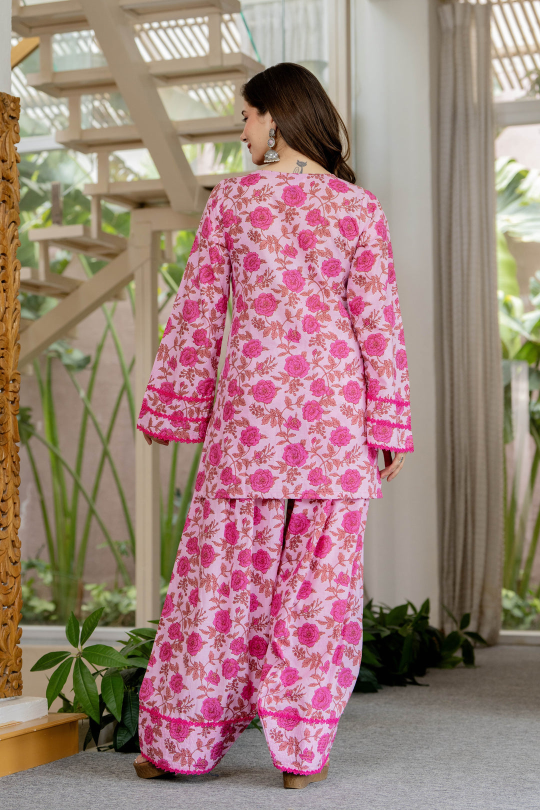 Siddhi Pink Farshi Set