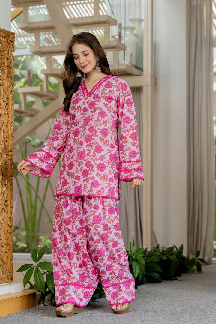 Siddhi Pink Farshi Set