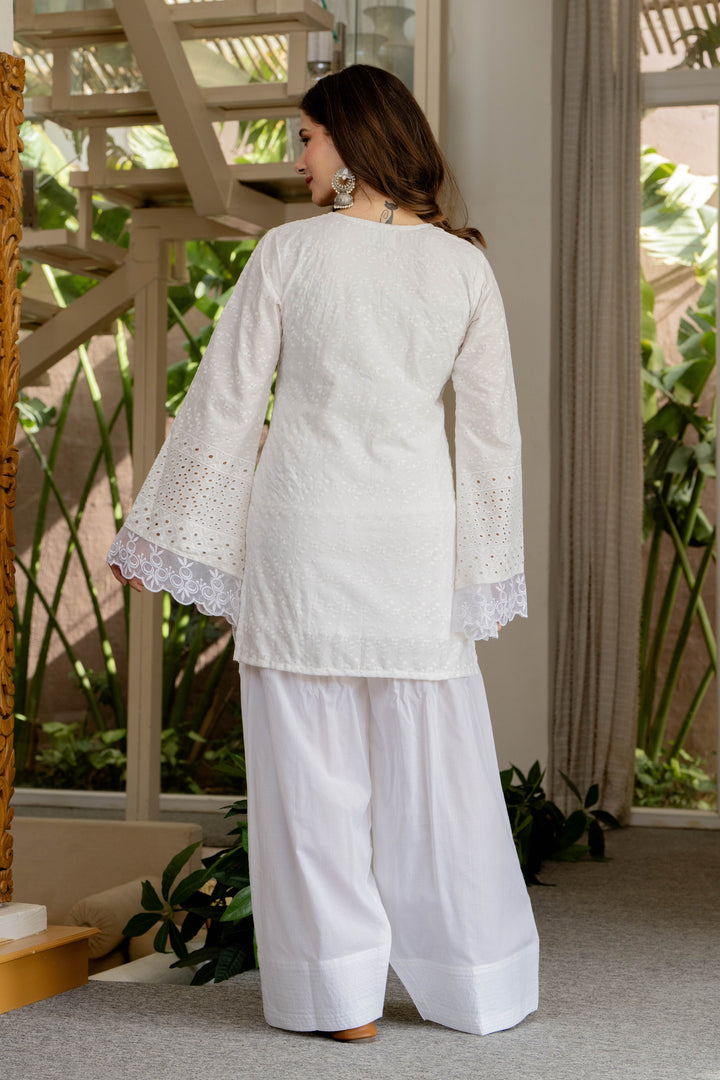Gulnaaz White Cotton Farshi Set