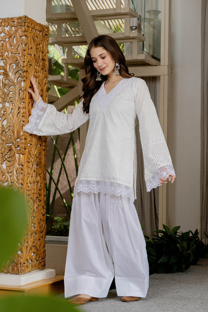 Gulnaaz White Cotton Farshi Set