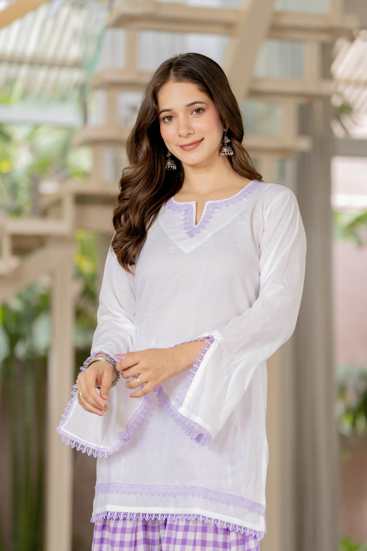 Ila White Cotton Farshi Set