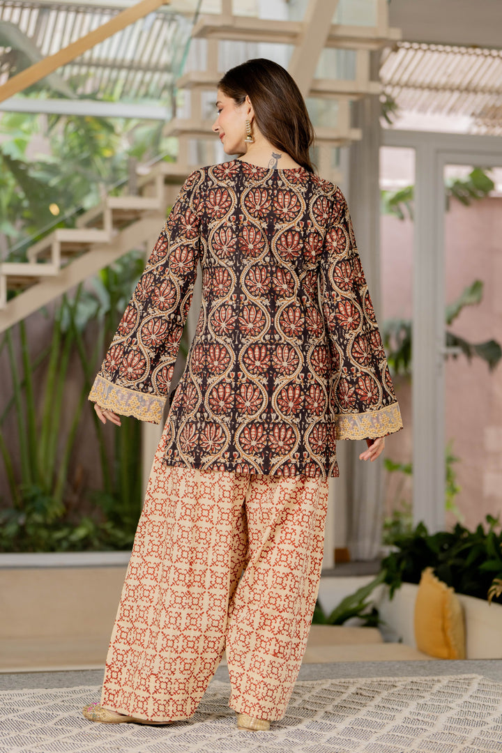 Kumari Black Farshi Set