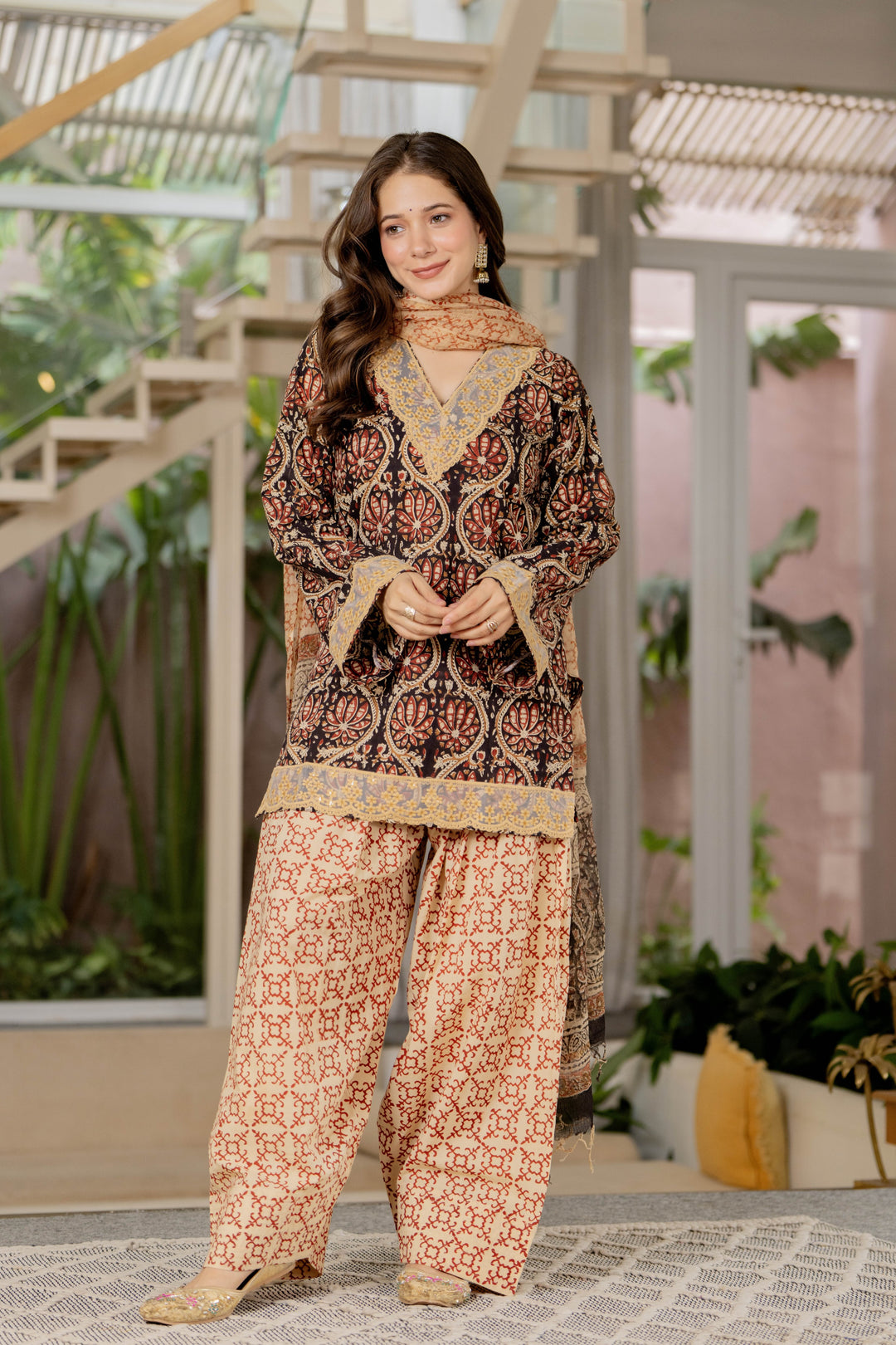 Kumari Black Farshi Set