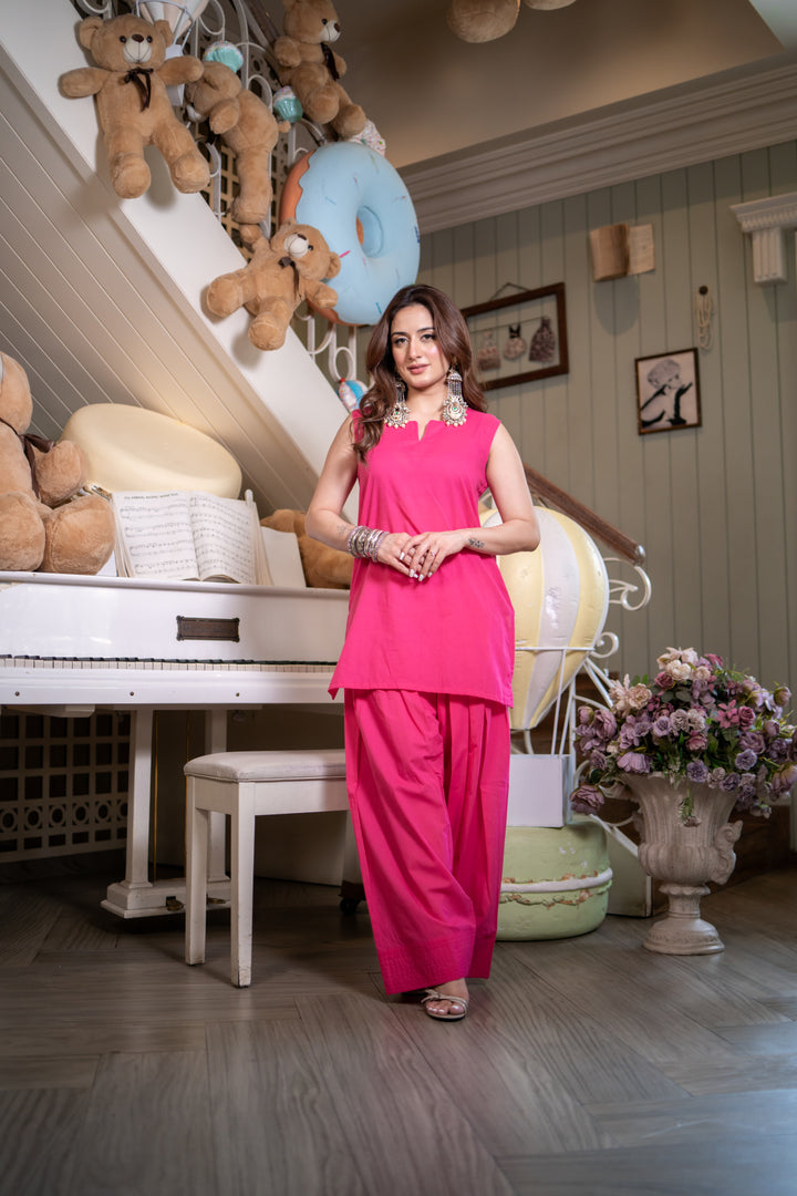 Raniaa Pink Cotton Farshi Set