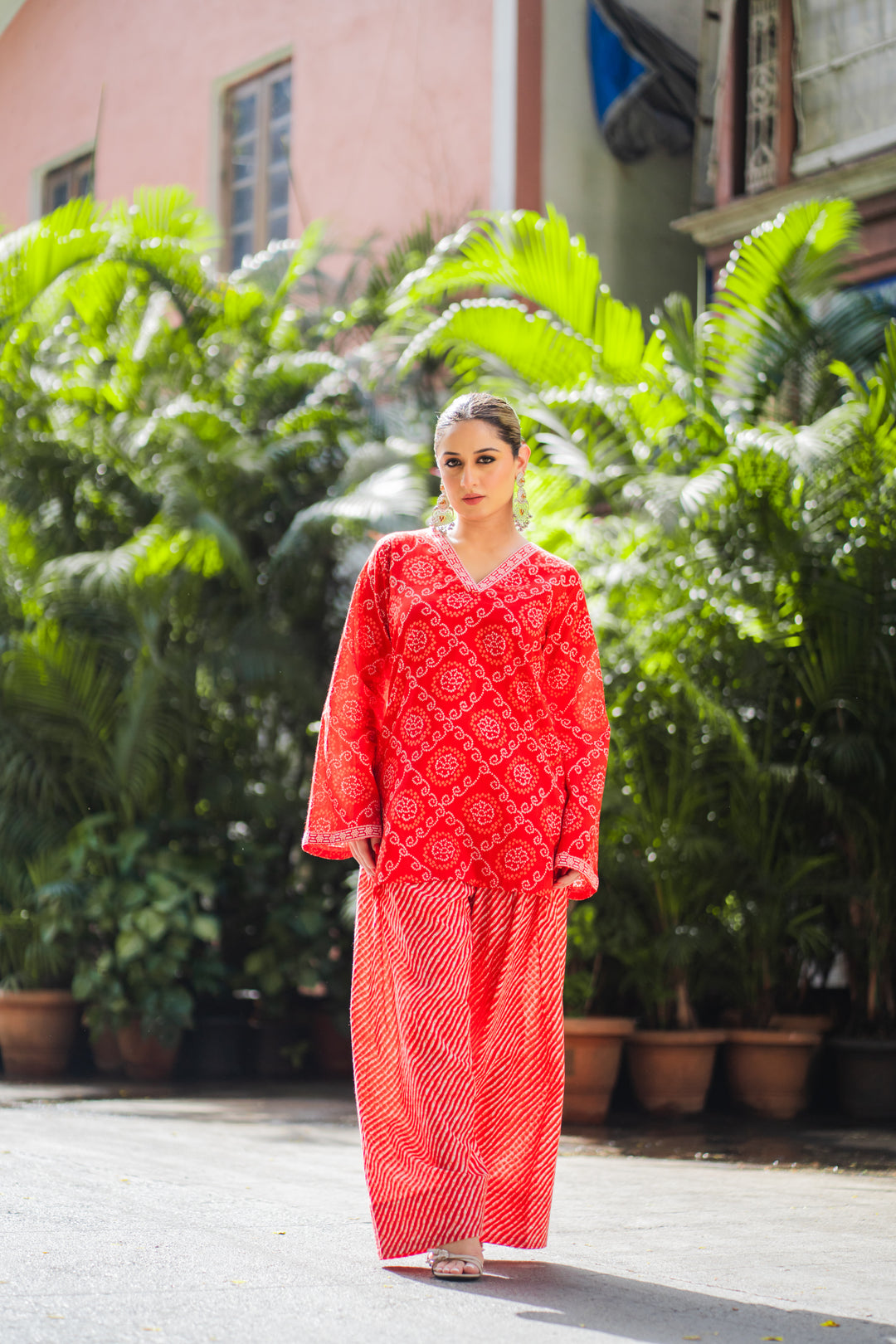 Farshi Red Bandhej Set