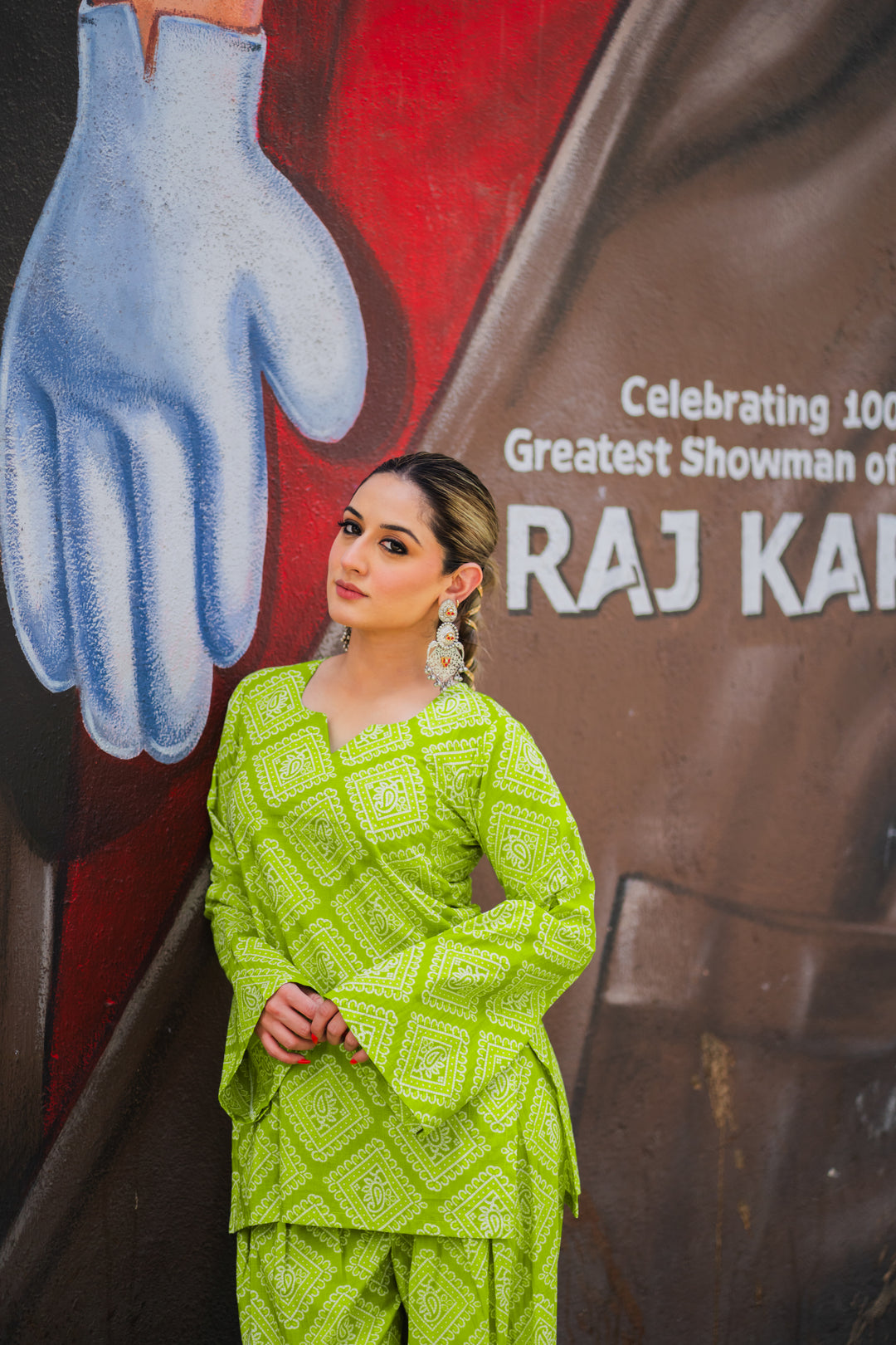 Farshi Lime Bandhej Set