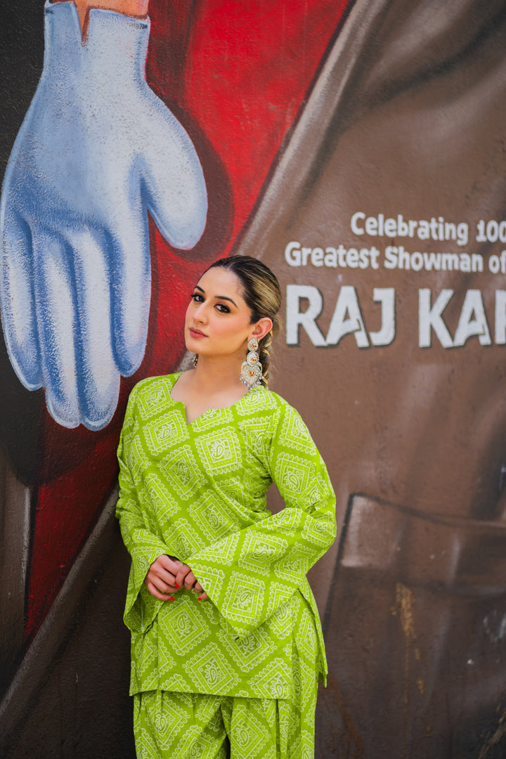 Farshi Lime Bandhej Set