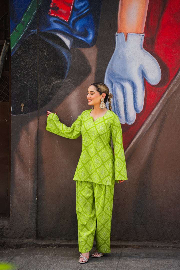 Farshi Lime Bandhej Set