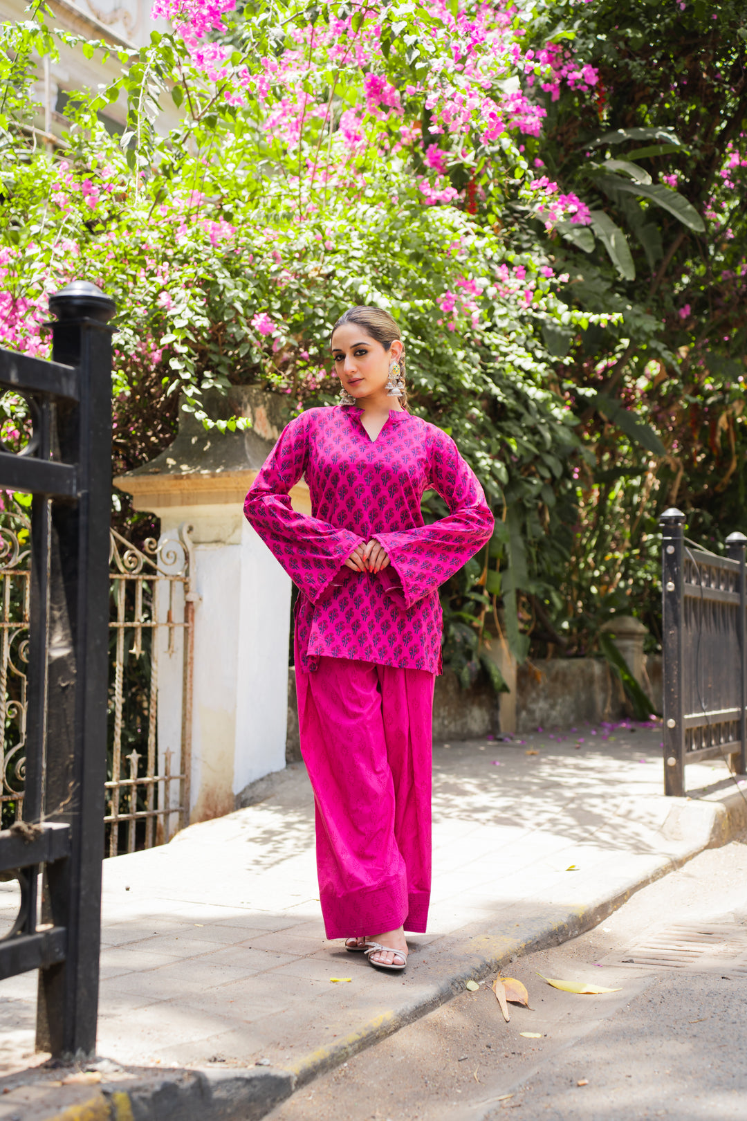 Vivid Pink Printed Farshi Set