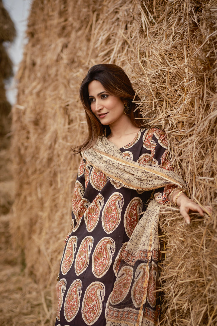 Black Boota Straight Suit Set