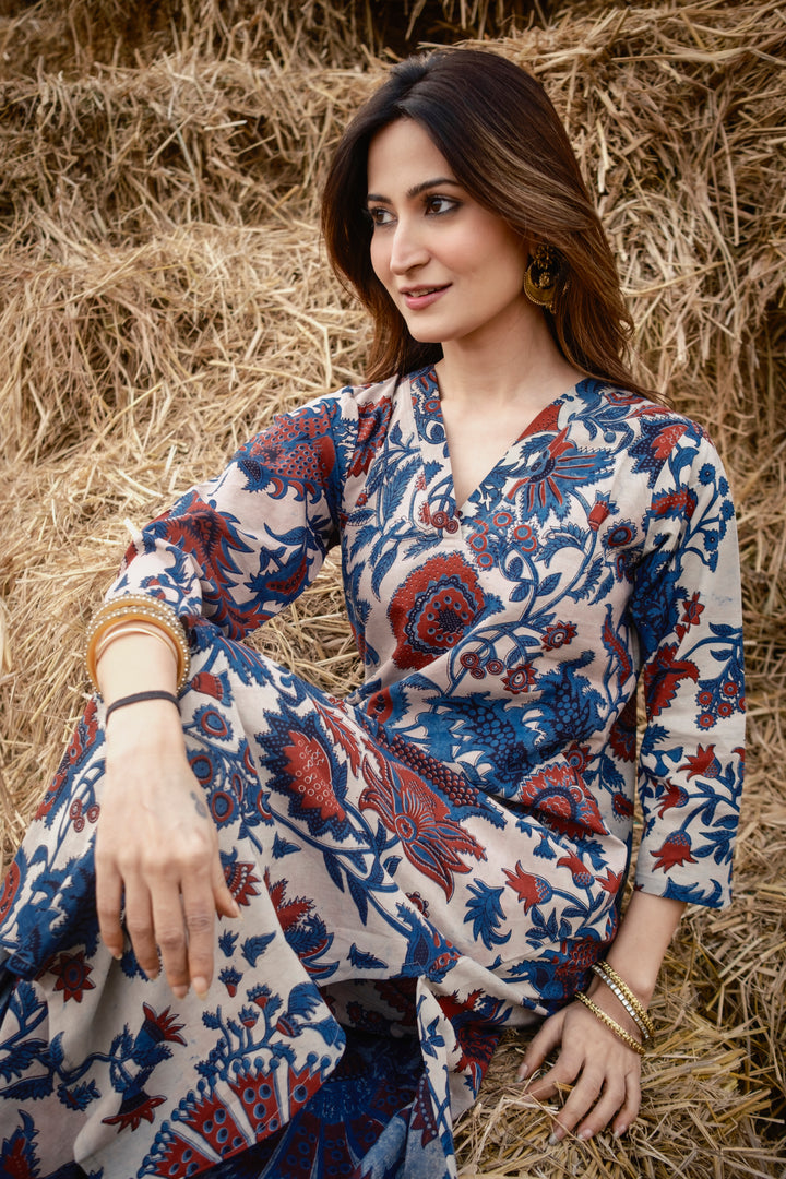 Cream Kalamkari A-line Kurta Set