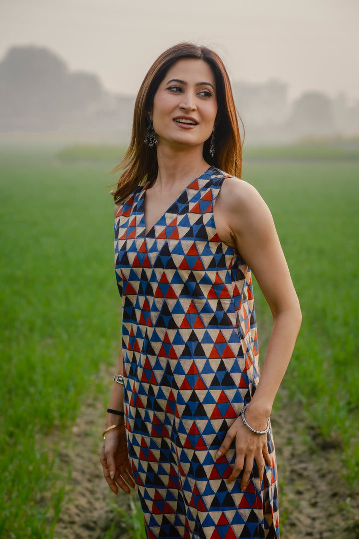 Multicolor Sleeveless Kurta Set